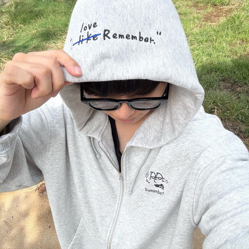Pigment Bubble Logo Zip Hoodie | Remember.