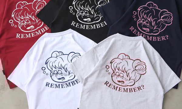 rememberパーカー remember ジップパーカー - メルカリ