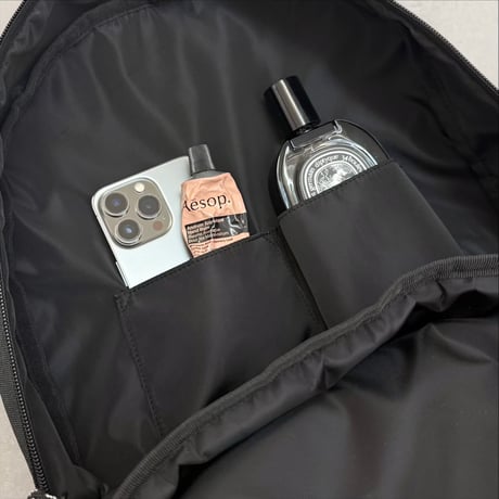 【送料無料】LogoCharm 5Pocket Backpack
