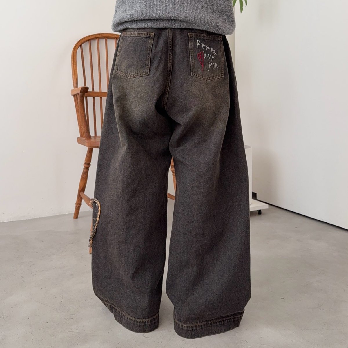 msk❤︎様確認用 Heart Patch SU Curved Denim Pants | Remember.