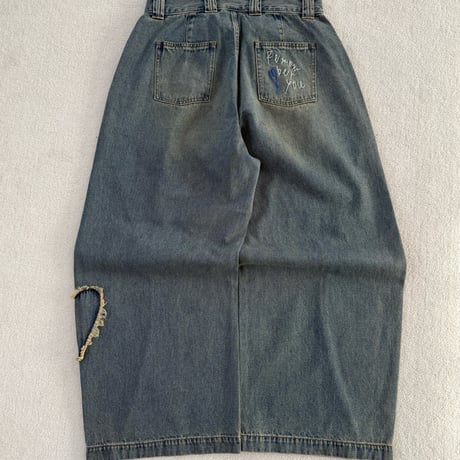 Heart Patch SU Curved Denim Pants