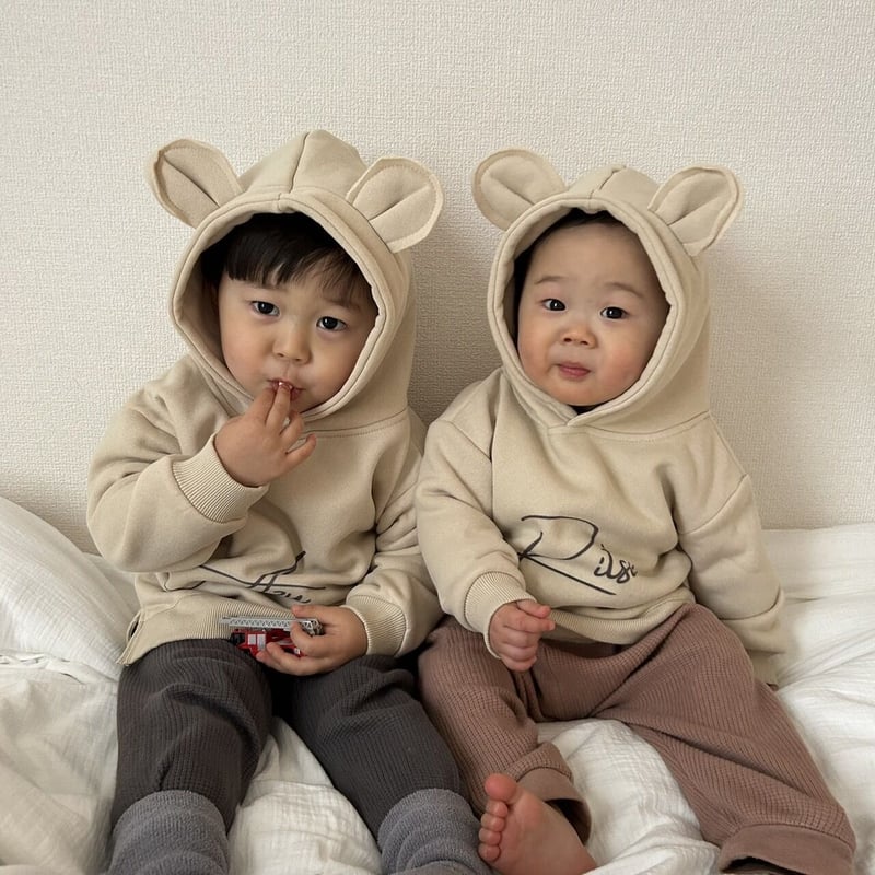 名入れ】耳付きパーカー 名入れ子供服 80㎝～110㎝ オーダーメイド  