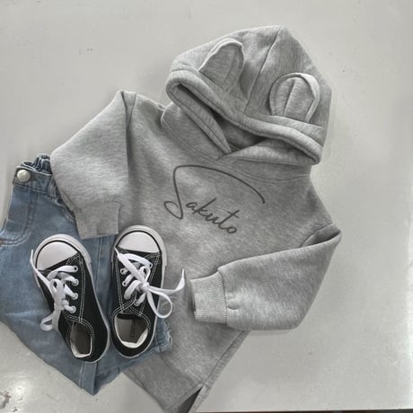 1000円OFF【名入れ】耳付きパーカー　名入れ子供服　80㎝～110㎝　オーダーメイド
