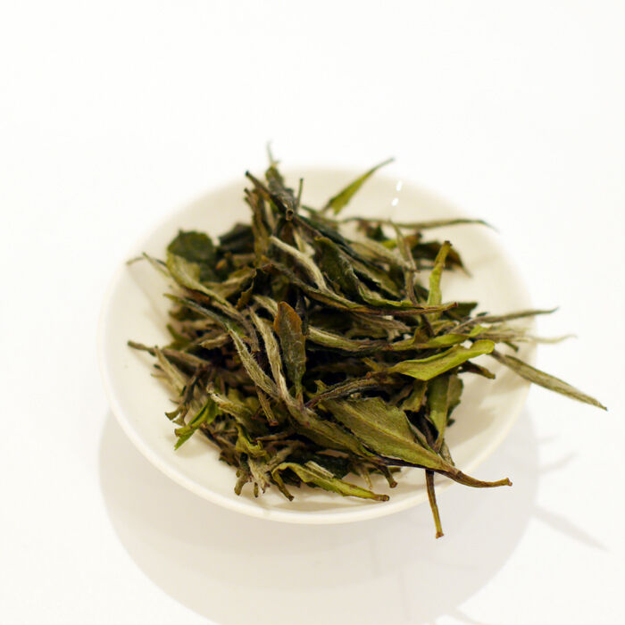 【レイコ】白牡丹茶、湖南黒茶、など中国茶5点セット 機能×熟成”大人のための白茶と黒茶 缶入2種セット（白牡丹+特級