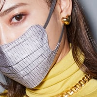 D.masque Luxe.  “PIN DOT”［Ink Black］ヒアルロン酸8,800mg/kg配合マスク 5枚入り