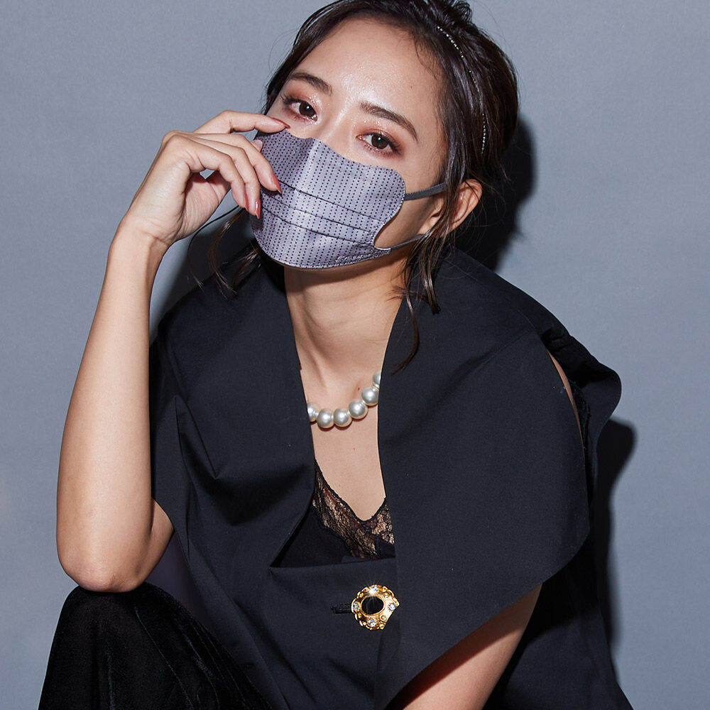 D.masque Luxe. “PIN DOT”［Ink Black］ヒアルロン酸8,800