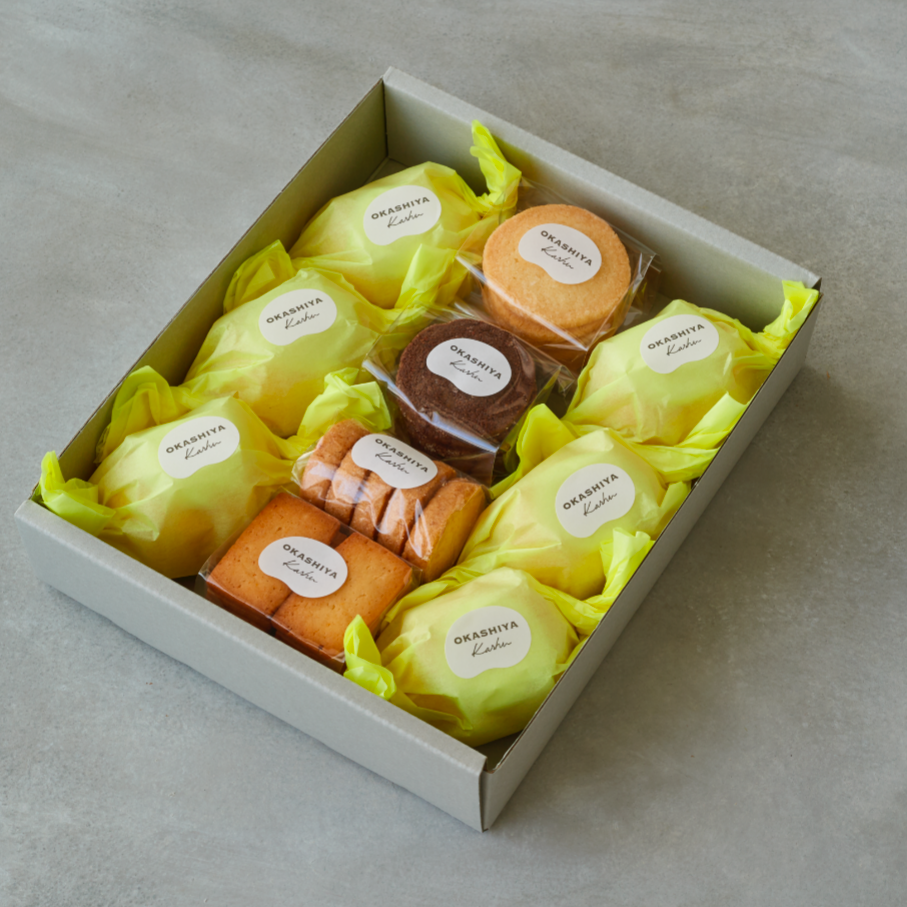 ラッピング付き・ギフト箱入り】レモンケーキと焼き菓子set C