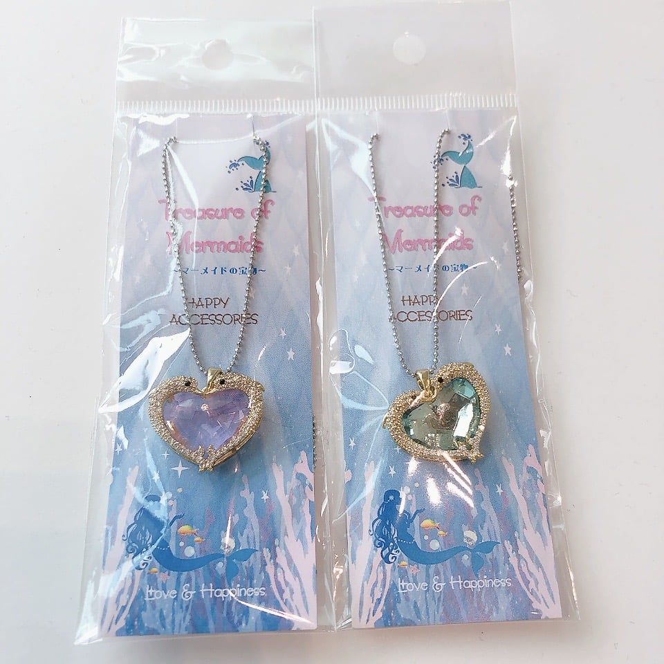ハート包イルカペンダント | AQUAS Gift Shop / online store ハート包イルカペンダント | AQUAS Gift Shop / online store