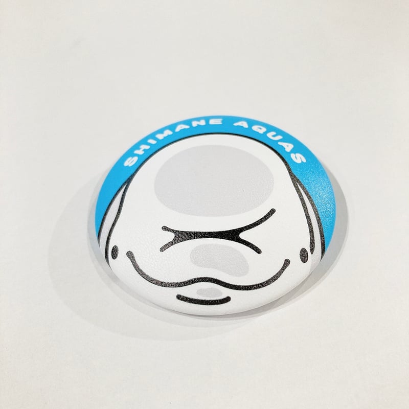 AQUASオリジナル ふにふに缶バッジ じぃっ | AQUAS Gift Shop