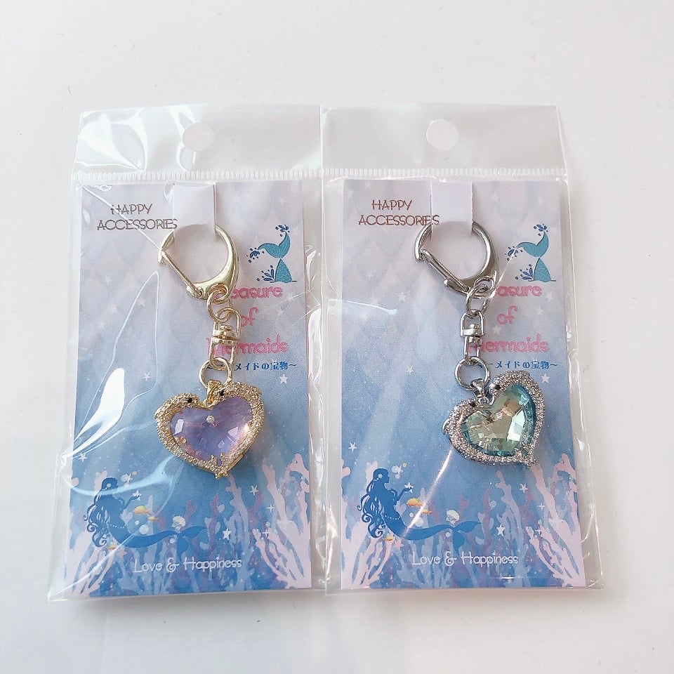 驚きの値段 ハート包みイルカキーホルダー | AQUAS Gift Shop / online store 弦楽器