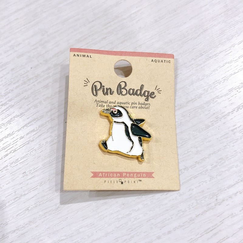 トヨタ　ピンバッチ　ピンバッジ　非売品　アクア 送料無料）トヨタアクア NHP10：AQUA マイナーチェンジ前/後対応