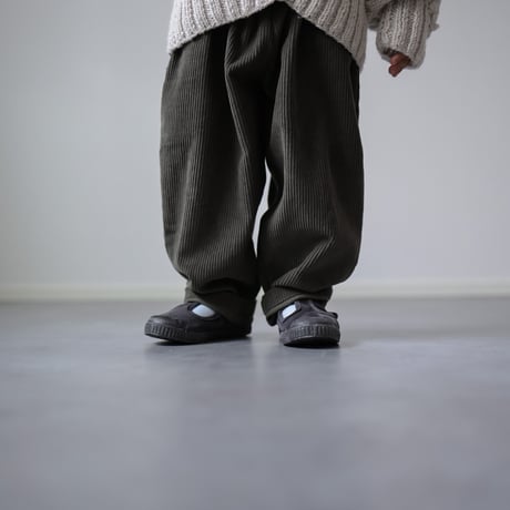 STUDIO BOHEME  /  CARROT PANTS  DARK TAUPE