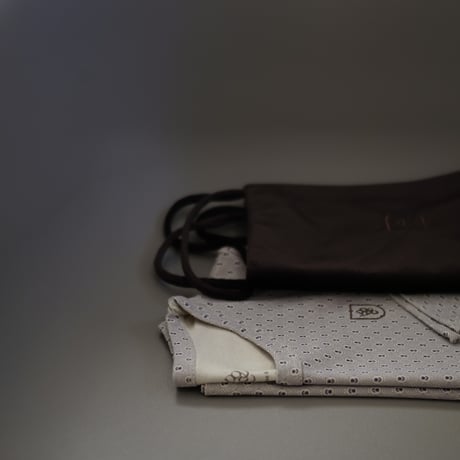 poche  /  exclusive set