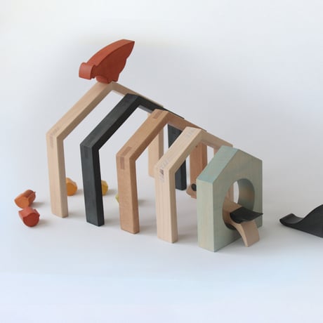 REDBARBATUM /  Dog Wooden Figure