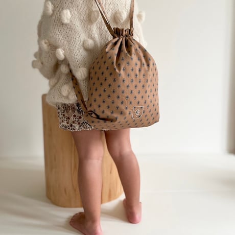 poche  /  children backpack - flower emblem