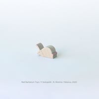 REDBARBATUM /  Rabbit Mom Wooden Figure