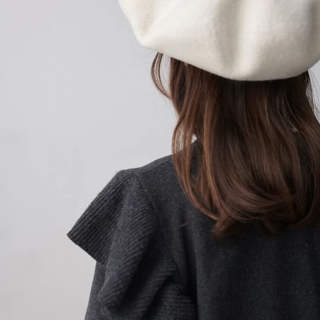 【 ラスト1点 】MY LITTLE COZMO  /  ORGANIC KNIT RUFFLE SWEATER  DARK GREY