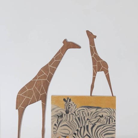 REDBARBATUM /  Giraffe Children Wooden Figure