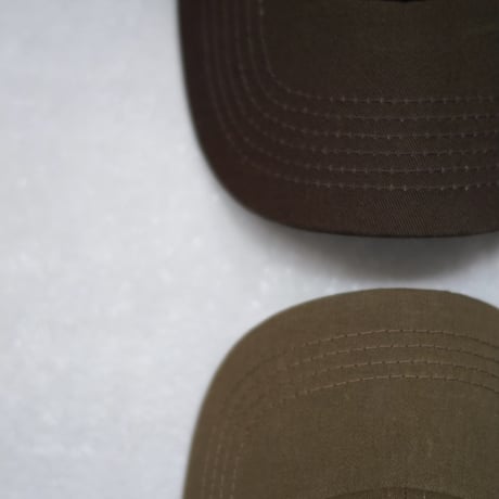 Little Poche Museum  /  women museum cap - dark brown