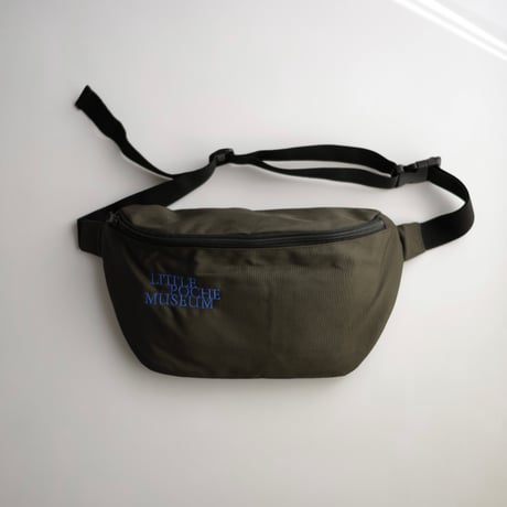 Little Poche Museum  /  women body bag - olive drab