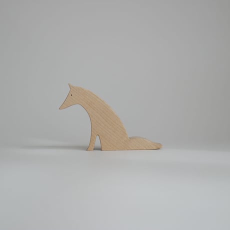REDBARBATUM /  Fox Mom Wooden Figure