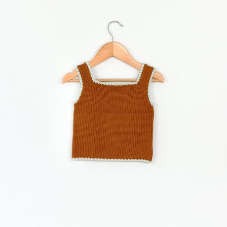 iver & isla  /  patchwork quilt pullover vest  -acorn