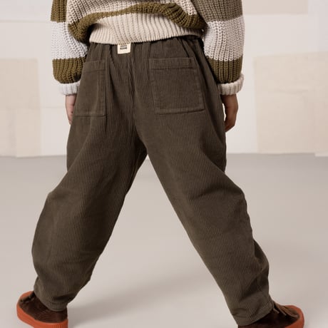 STUDIO BOHEME  /  CARROT PANTS  DARK TAUPE