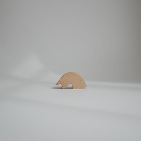 REDBARBATUM /  Pig Children Wooden Figure
