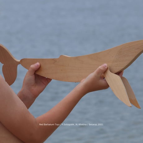【 ラスト1点 】REDBARBATUM /  Wooden Whale With Box