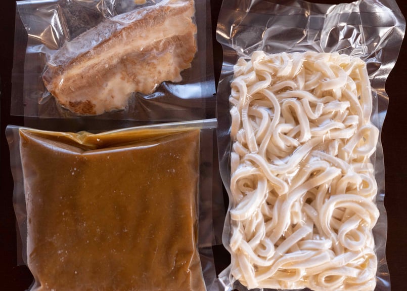 ★カレーうどん★【写真更新2024.12.22】ネクタイ53本まとめ売り 8月2日】カレーうどんの日｜chari_hoi