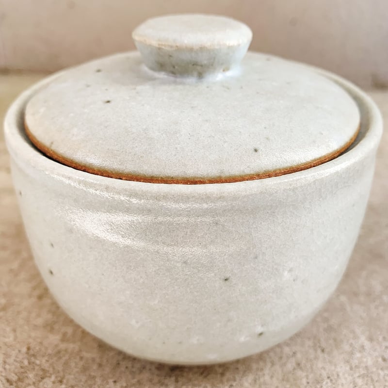 ギフトに】伊賀焼壺入りギフト 天然醸造味噌二種 | 郡司味噌漬物店