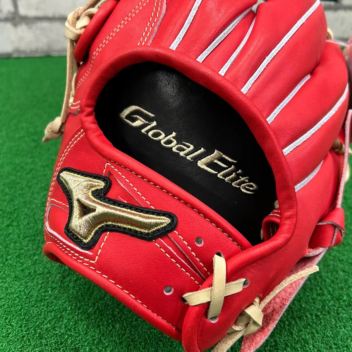 ミズノ グローバルエリート 硬式グローブ外野手用 1AJGH28307 新品