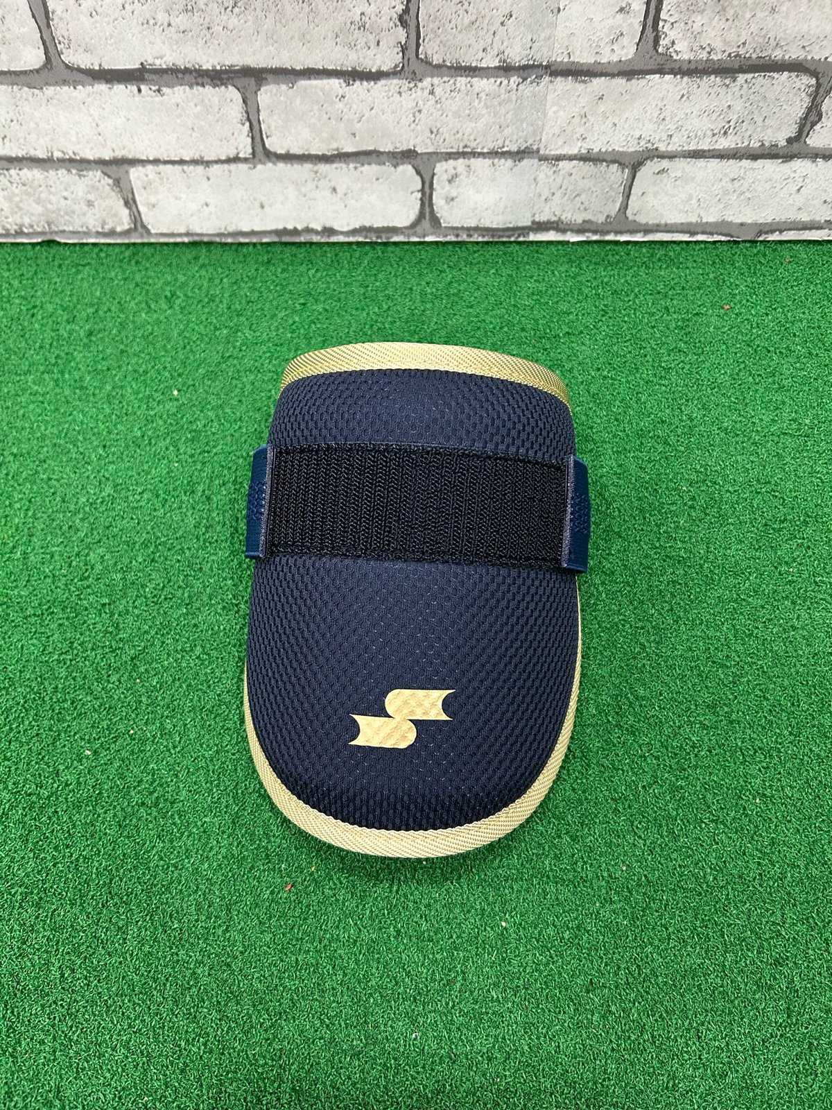 SSK 【限定品】 打者用エルボーガード EG001C | 野球工房 北野屋