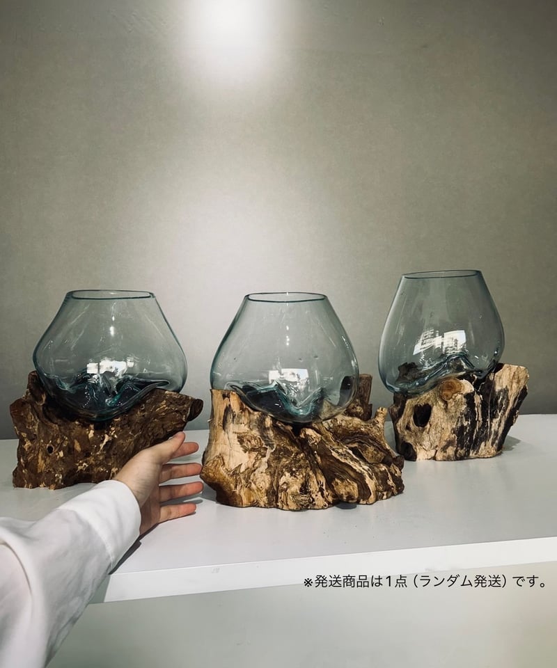 流木ガラス　フラワーベース　映え◎ 大型 Amazon.co.jp: KANMURYOU 流木ガラスフラワーベース[3]【J】オブジェ