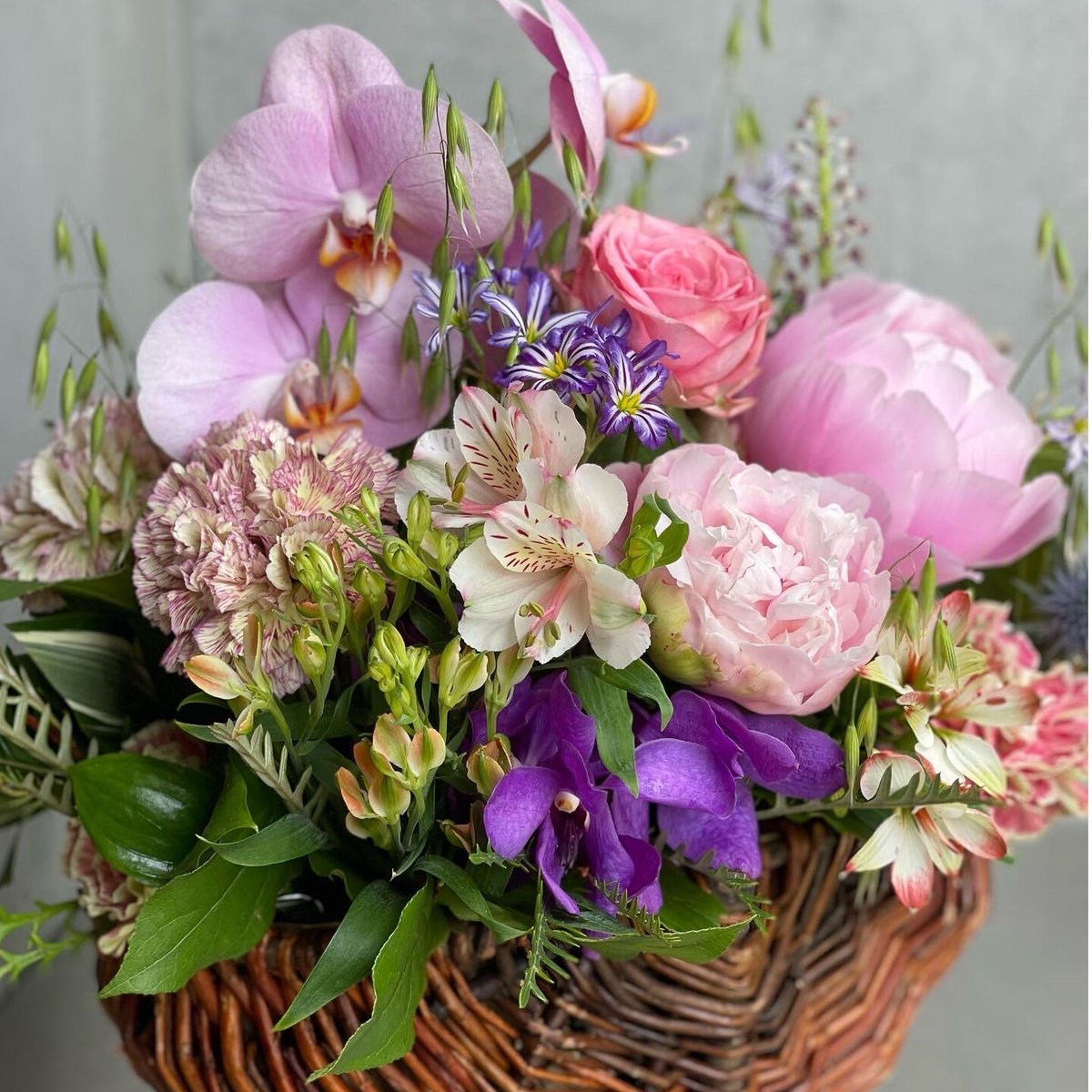 季節の花摘みバスケットL | 花福 オンラインショップ