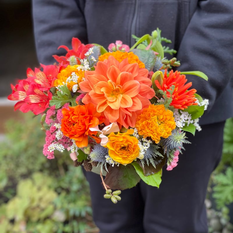 季節のアレンジメント L | 花福 オンラインショップ