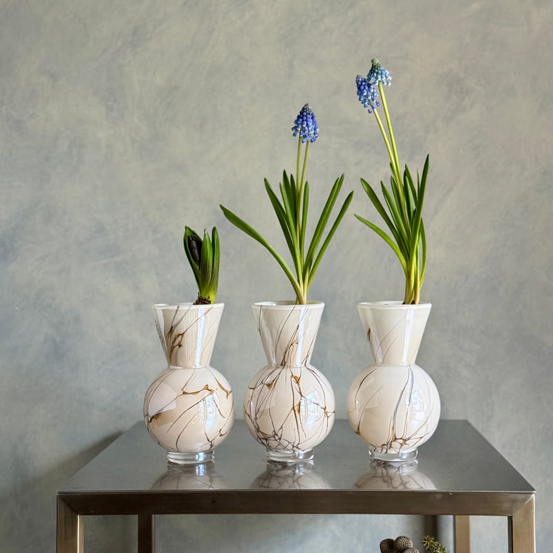 FIDRIO | Lightning Bolvase conical neck フラワーベース