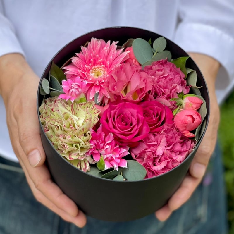 フレッシュフラワーBOX GIFT M | 花福 オンラインショップ