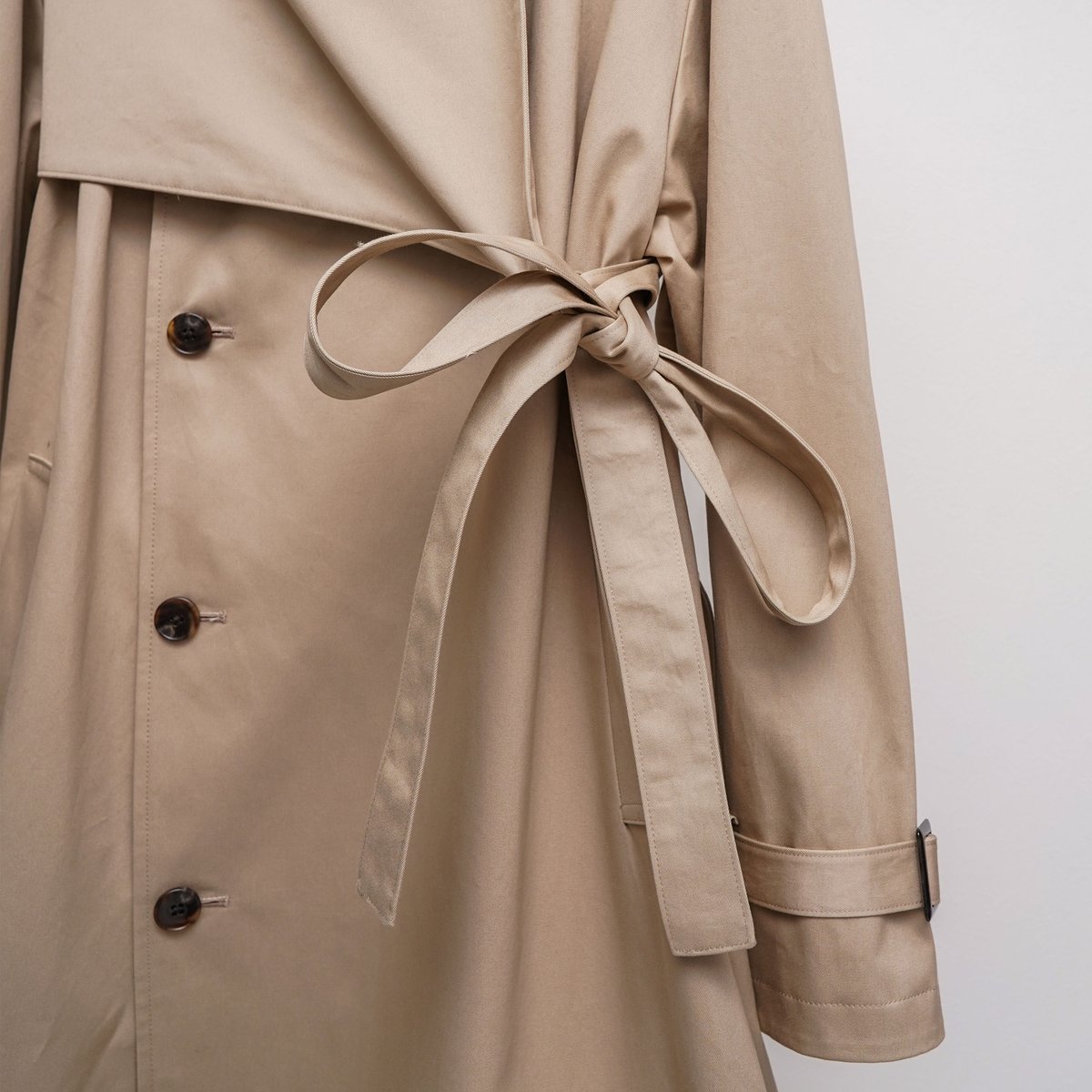 【新品】 KEISUKE YOSHIDA belted trench coat 新品】 KEISUKE YOSHIDA belted trench coat Keisuke Yoshida Belted