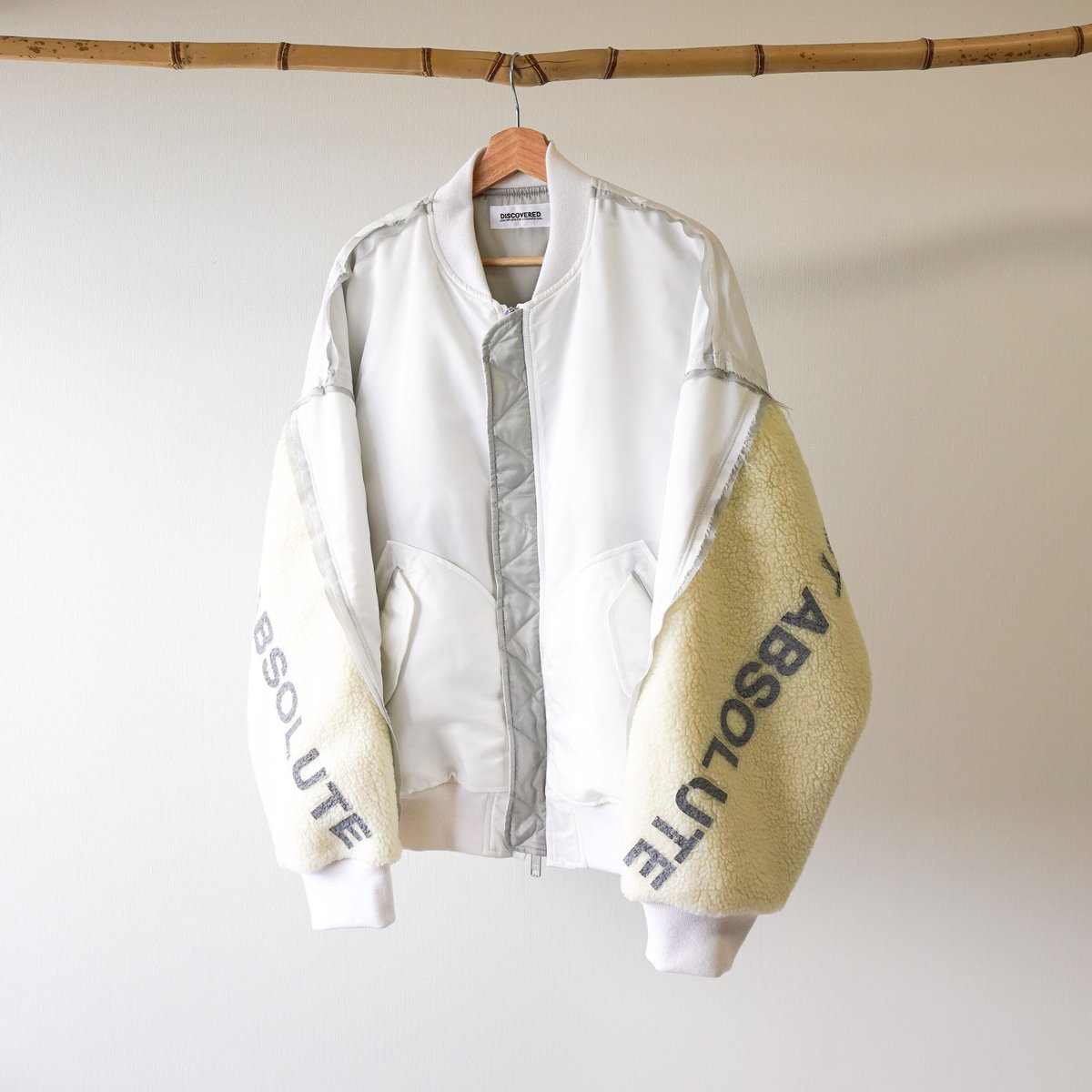 DISCOVERED> BOA SLEEVE MA-1 / WHT | kuonbyrinq DISCOVERED> BOA SLEEVE MA-1 / WHT | kuonbyrinq
