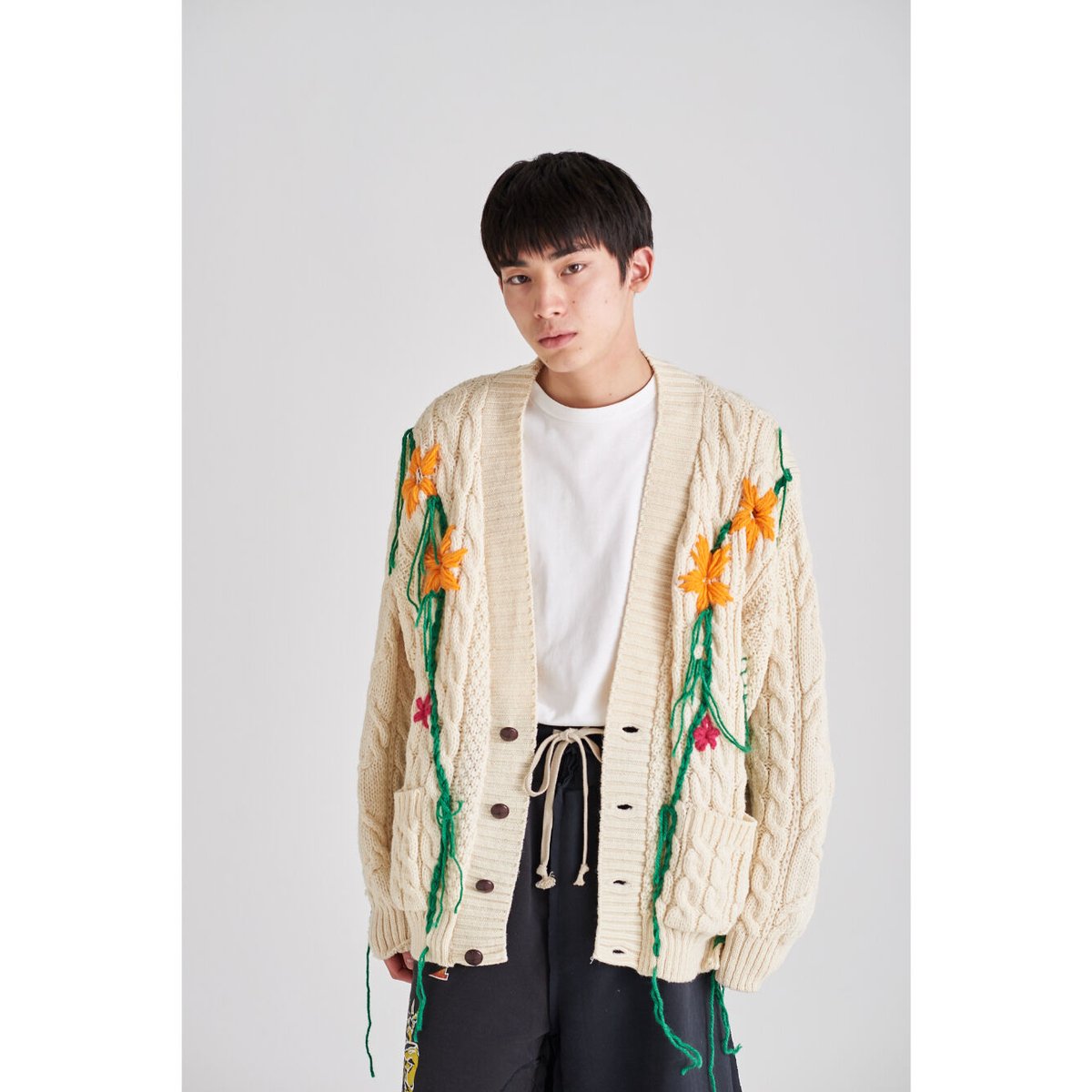 DISCOVERED > Hand Embroidery Fisherman Knit | DISCOVERED > Hand Embroidery Fisherman Knit |