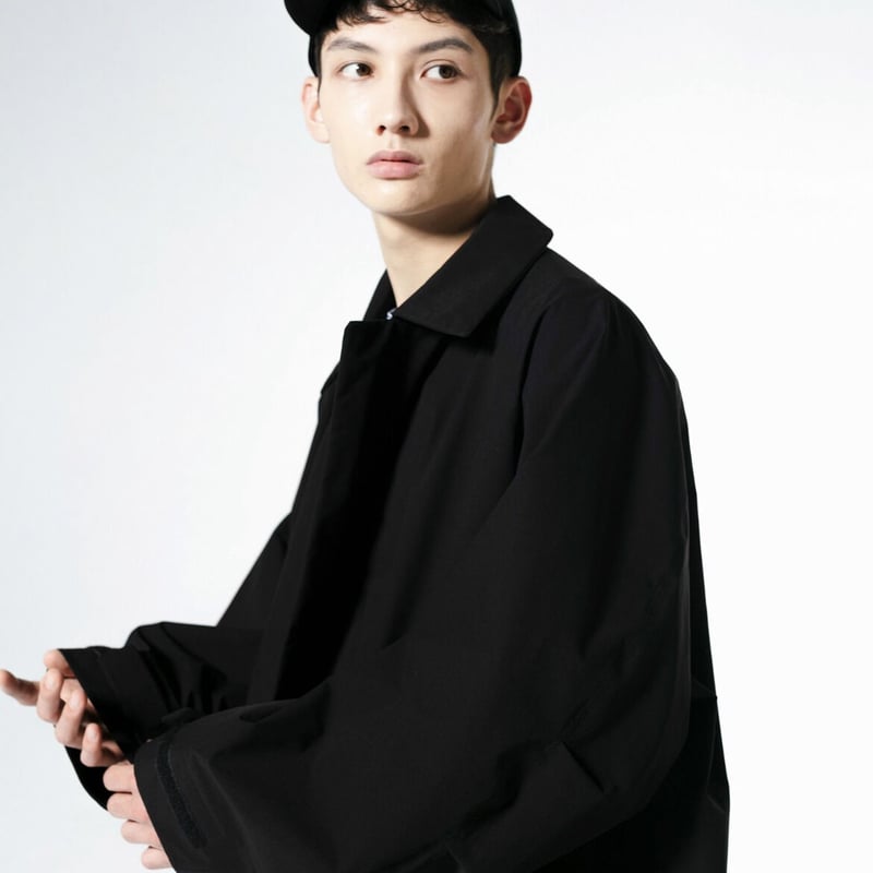 SEAMLESS BIG COAT （BLACK） | kuonbyrinq's STORE