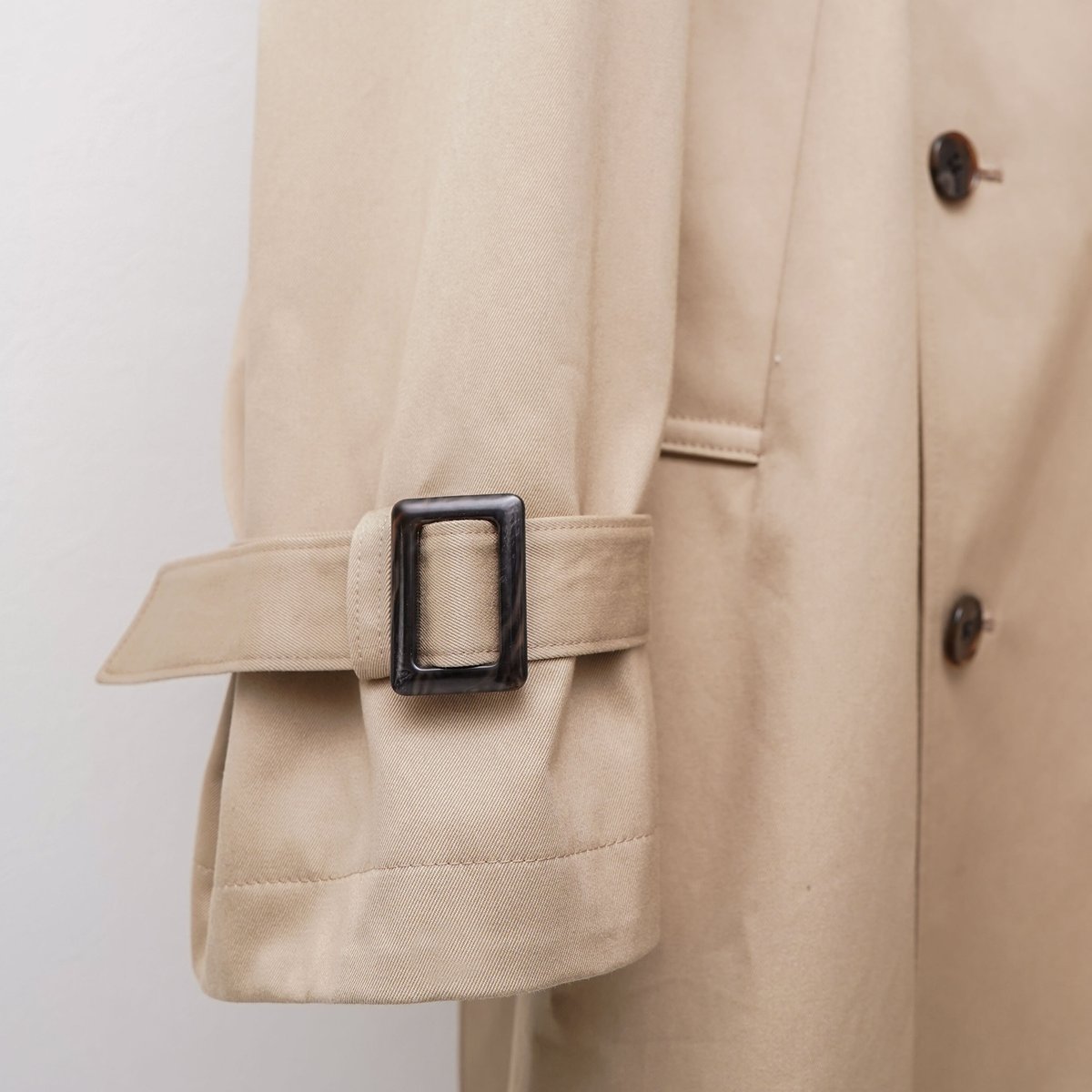 KEISUKE YOSHIDA> Belted Trench Coat , Beige |