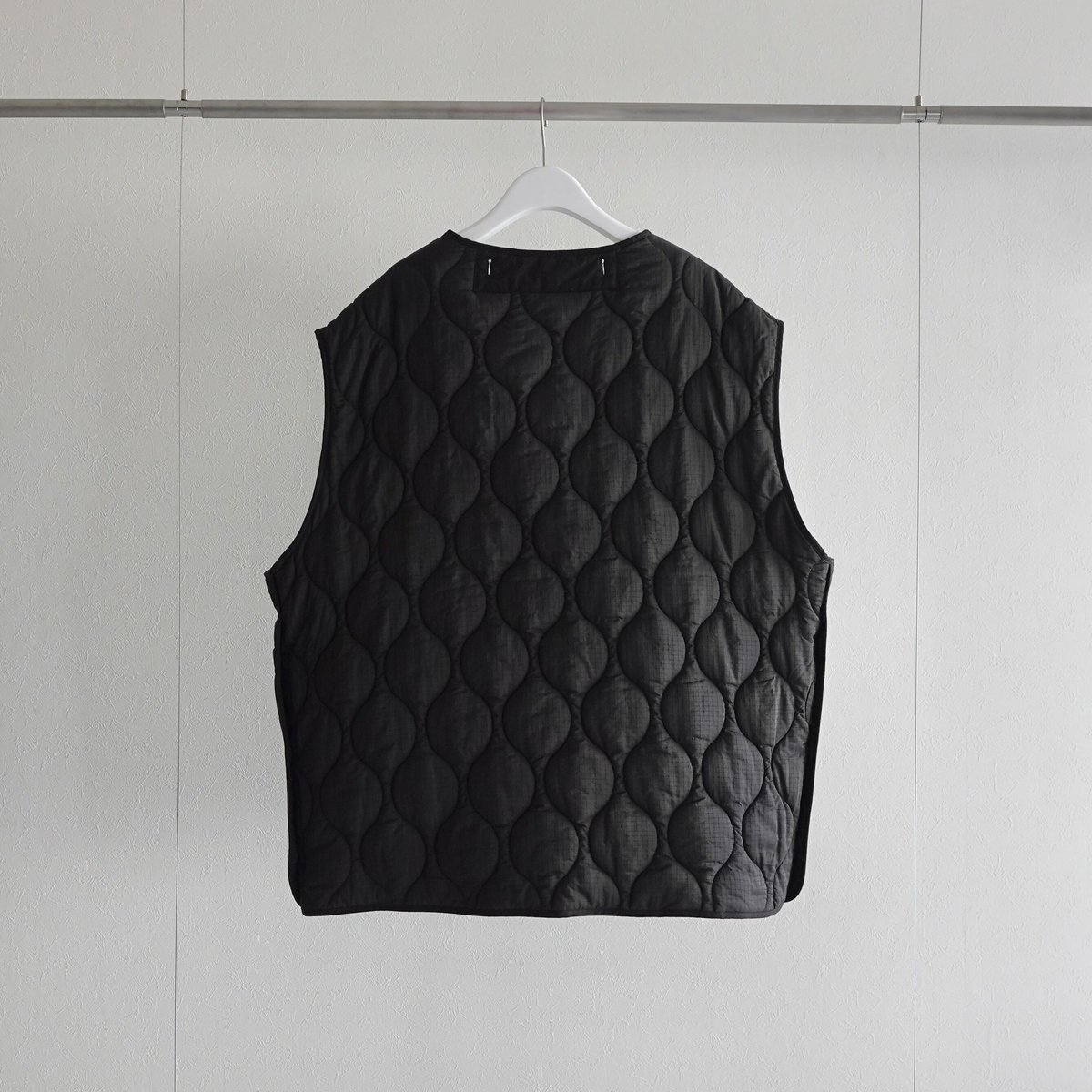 VICTIM> QUILTED BIG VEST | kuonbyrinq