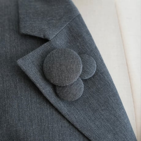 【TRIM】WOOL SHORT-CROPPED JACKET "GRAY"