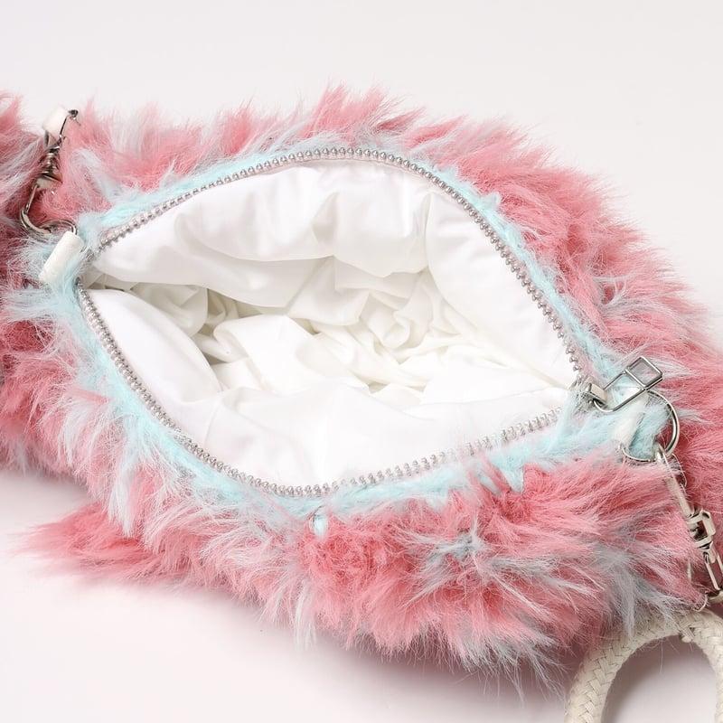 amok> TIGER KNIT BAG PINK | kuonbyrinq