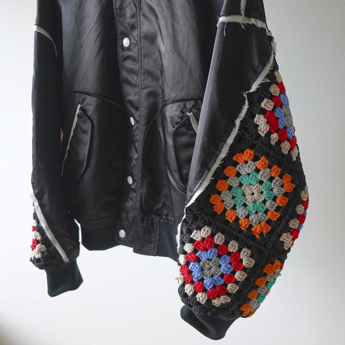 DISCOVERED > KNIT SLEEVE MA-1 / BLK | kuonbyr DISCOVERED > KNIT SLEEVE MA-1 / BLK | kuonbyr