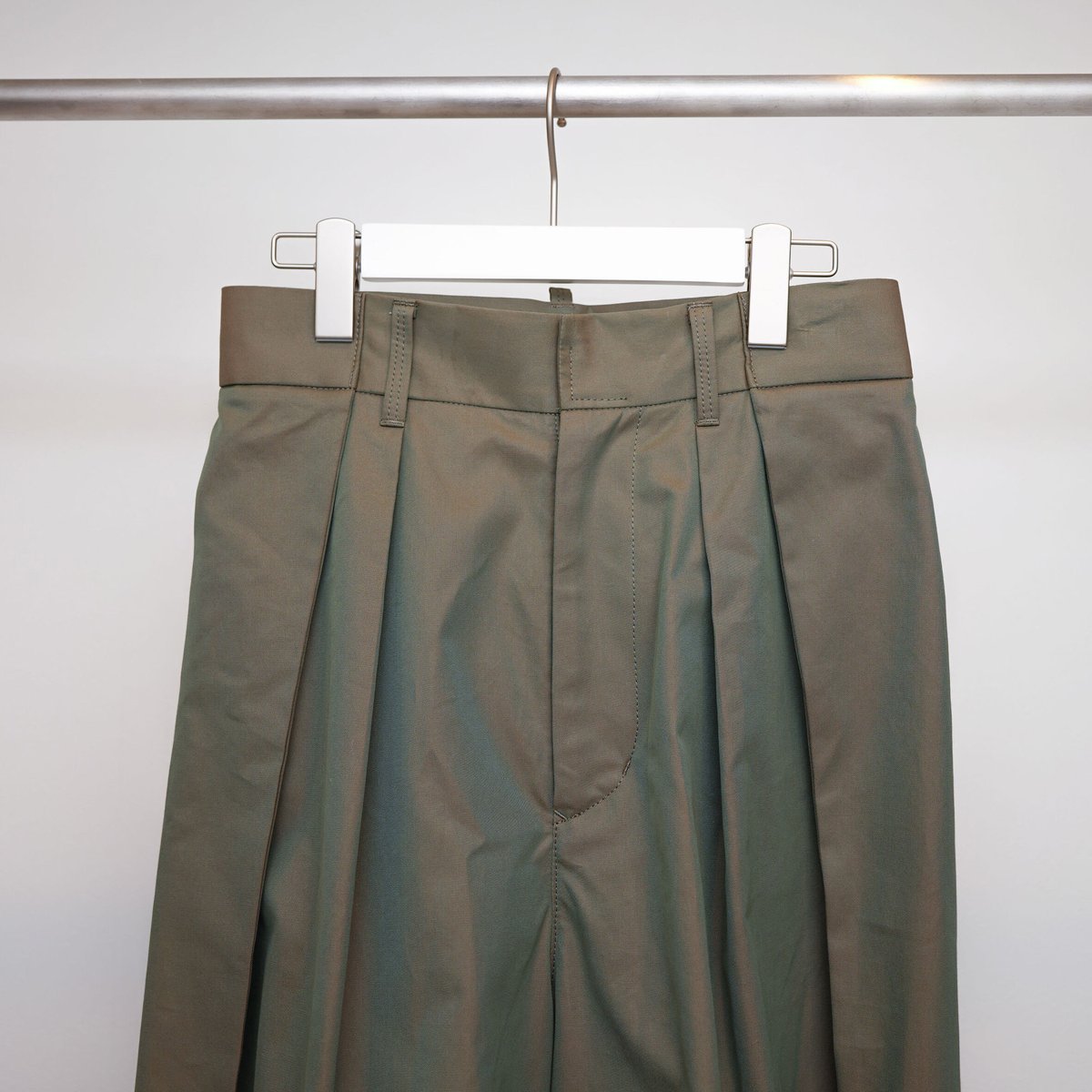 < BASE MARK > Wide Chino PT