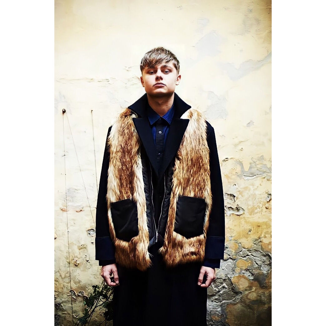 no. > FAKE FUR VEST | kuonbyrinq's STORE