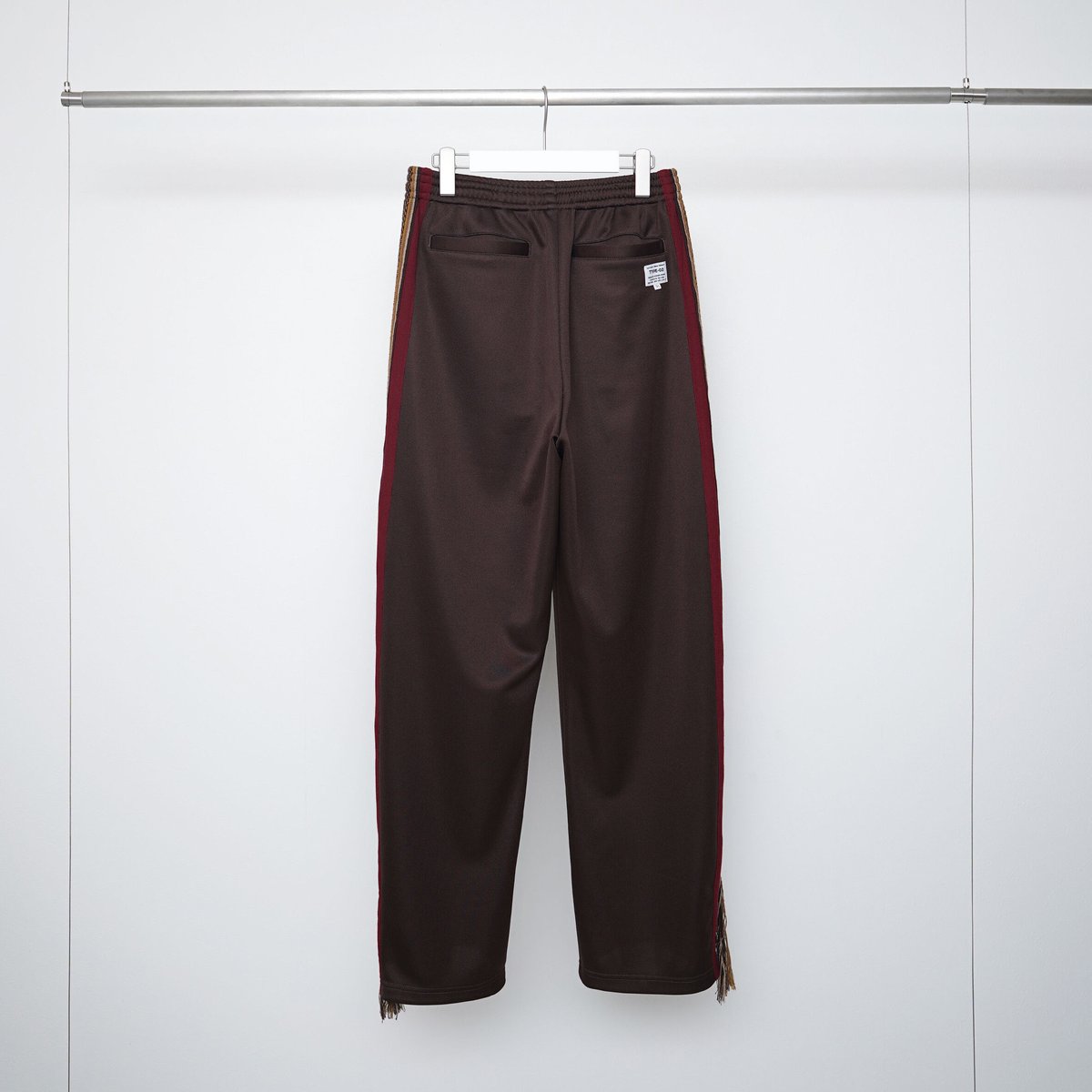 elephant TRIBAL fabrics > Water's Edge Track